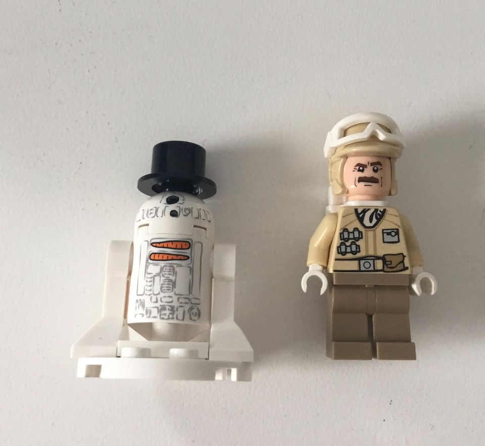Lego Star Wars 2 x Minifiguren R2-D2 Snowman+ Hoth Rebell Trooper in Essen