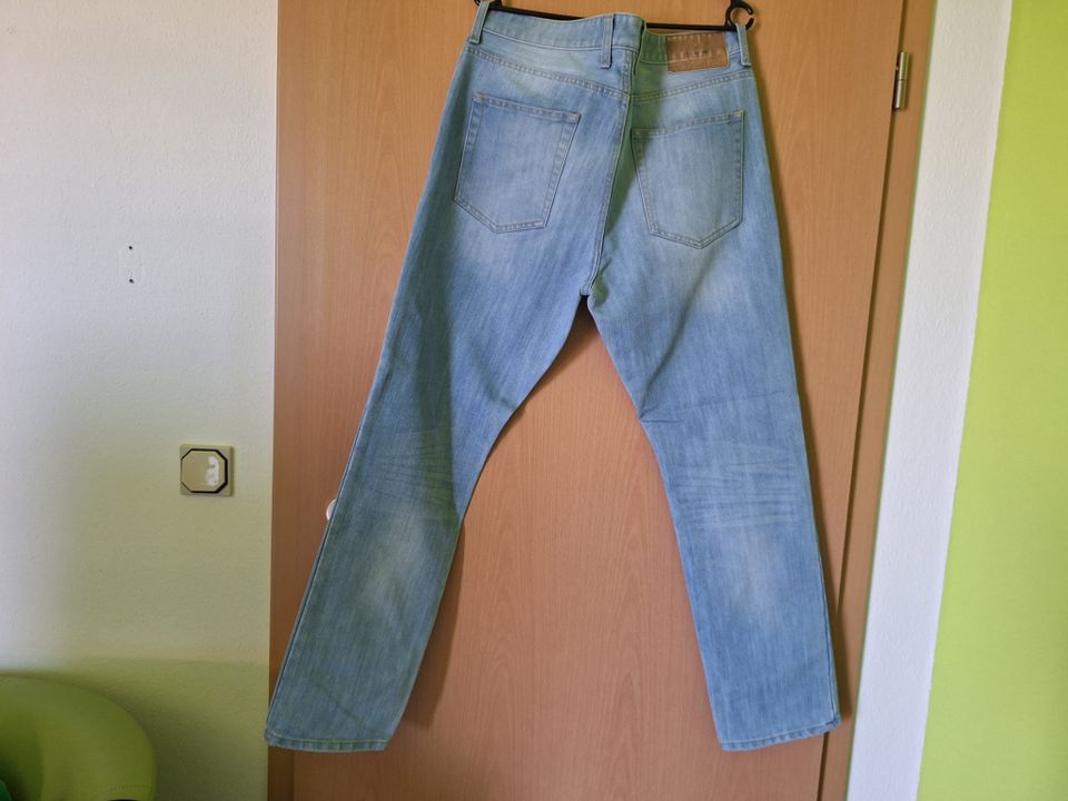 5 Stück Hosen für Jungen/Herren Größe 36/32 C&A in Oberderdingen