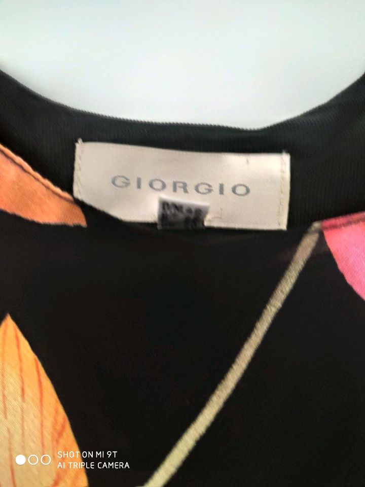 Giorgio Kleid Gr. 46 fällt aus wie Gr.42 in Dortmund