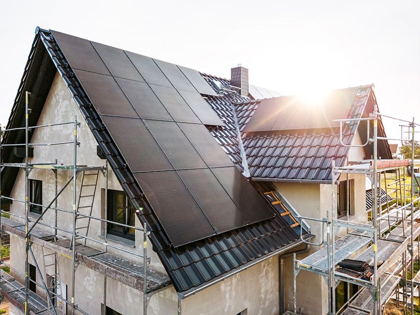 ☀️ Erneuerbare Energie für Ihr Zuhause - Hochwertige Photovoltaikanlagen von Elektro Föcher ☀️ in Hammelburg