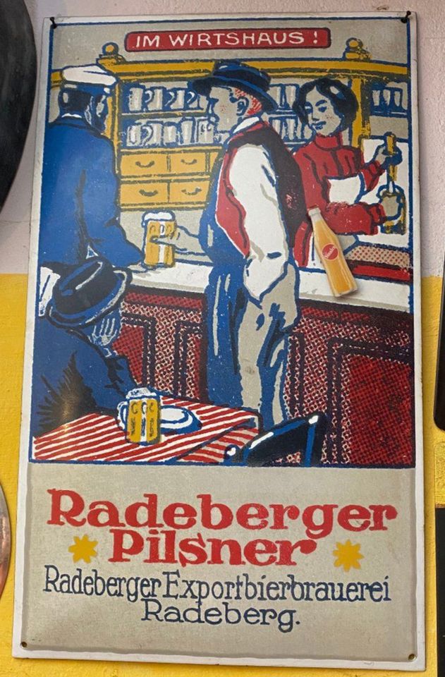 Emaileschild Radeberger Pilsner 30x46 cm Blechschild in Meißen