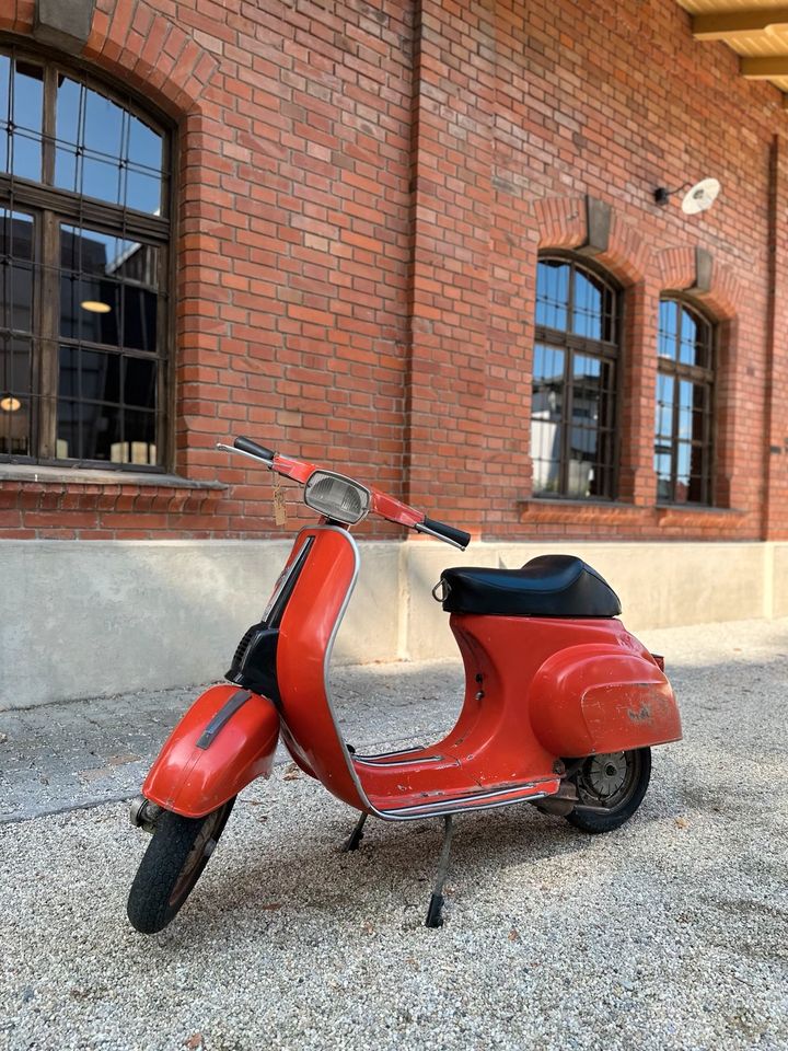 Vespa V50 Special von 1970 in Parkstetten