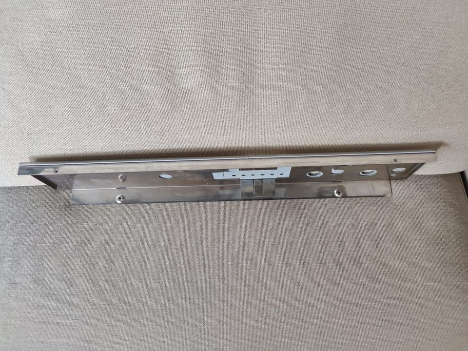 Original Miele Backofen Frontblende Breite 59,5 cm Höhe 11,2 cm in Lage