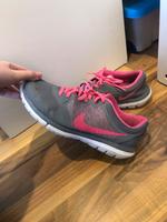 Nike flex run runner sneaker sportschuhe schuhe laufschuhe Altona - Hamburg Sternschanze Vorschau