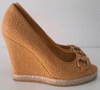 Gucci Miro Soft Plateau-Sandalen Pumps wie Neu Gr 37 Nordrhein-Westfalen - Witten Vorschau