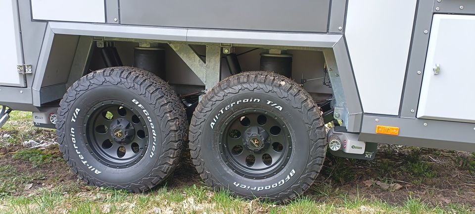 Crawler Batu 535 Offroad Mover Markise Solar LiFePO4 Luftfahrwerk in Bad Gottleuba-Berggießhübel