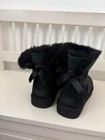 Ugg Stiefel in schwarz Köln - Kalk Vorschau