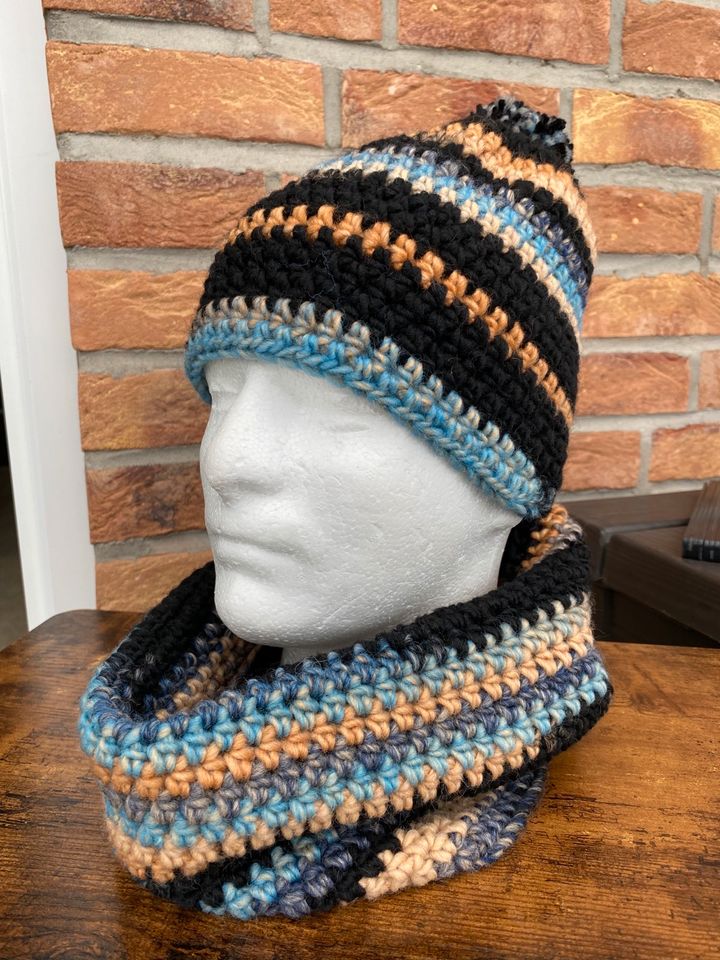 Woll Mütze Beanie Schal Stirnband  Loop schwarz Damen Herren Neu in Waren (Müritz)