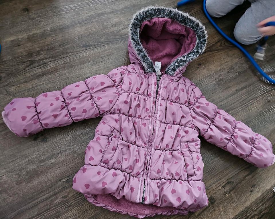 Mädchen gefütterte winterjacke übergangsjacke 92 in Naunhof