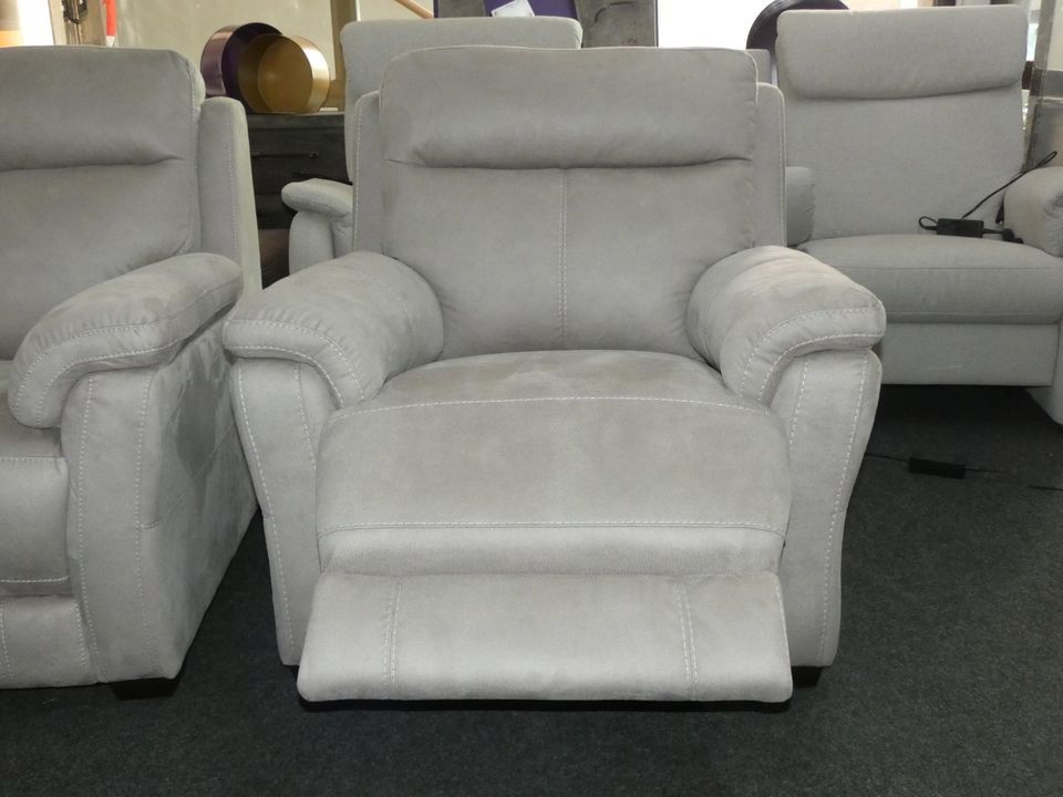 3-2-1er Sofa Couch Garnitur 3x elektr. Relaxsitze anstatt 5.550€ in Hagen am Teutoburger Wald