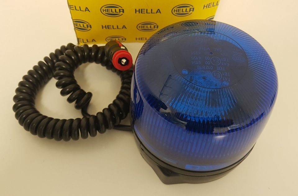 HELLA 2RL 010 979-121 LED-Rundumkennleuchte Blaulicht Magnet in Recklinghausen