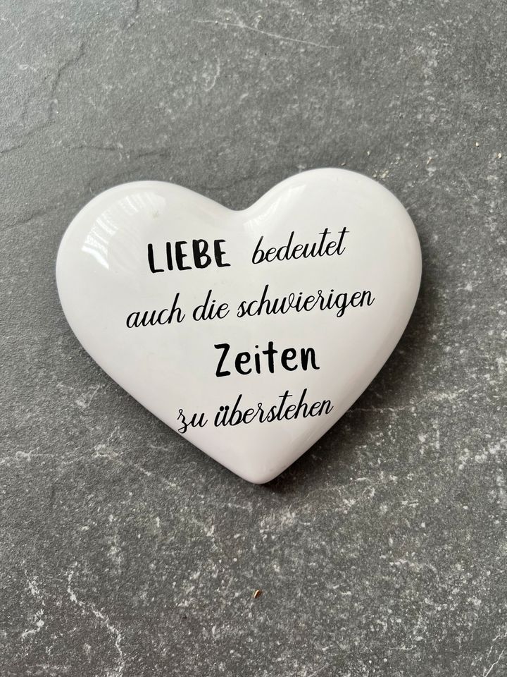 Deko Porzellan Herz mit Spruch von Boltze Home in Aachen Preuswald