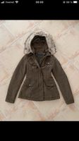 Zara Winterjacke khaki olive fell XS Düsseldorf - Stadtmitte Vorschau