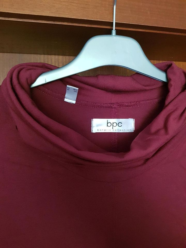 B.P.C. Longpulli 56/58 fuchsia in Köln