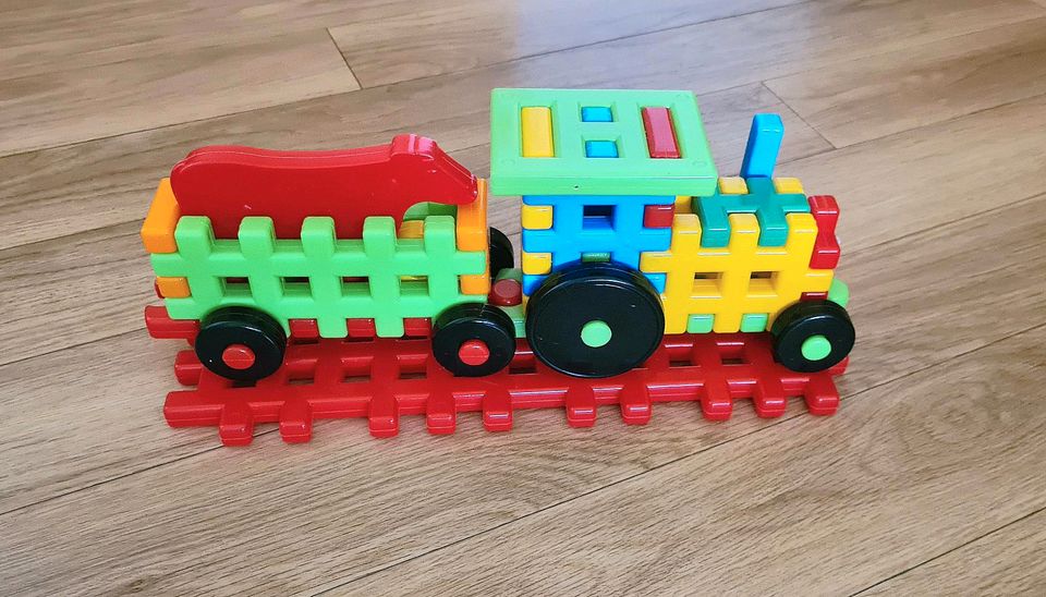 Steck Lern/Spielzeug Traktor mit Anhänger u. Kuh ab 1 Jahr Puzzle in Erfurt