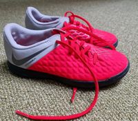 NIKE Turnschuhe FussballSchuhe HYPERVENOM Gr.33 wie NEU Mecklenburg-Vorpommern - Klütz Vorschau