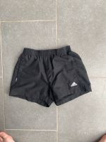 Adidas Sporthose Größe 128 Nordrhein-Westfalen - Straelen Vorschau