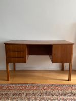 70er Jahre Schreibtisch aus Holz Hannover - Mitte Vorschau