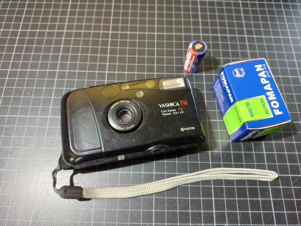 Yashica T4 CLA!, Premium Point and Shoot,analoge 35mm Film Kamera in Berlin