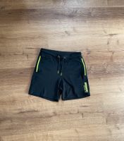 Shorts Sporthose kurz Gr 140 Niedersachsen - Bockhorn Vorschau