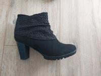 Pumps • Stiefeletten • Gr. 39 • top Zustand Nordrhein-Westfalen - Siegen Vorschau