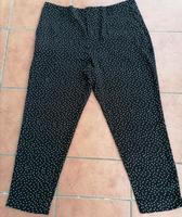 Hose Stoffhose schwarz mit weißen Punkten Größe 46 Clockhouse Baden-Württemberg - Walldürn Vorschau