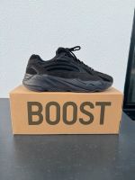 Adidas Yeezy  Boost 700 V2 Vanta 46 2/3 Bergedorf - Hamburg Lohbrügge Vorschau