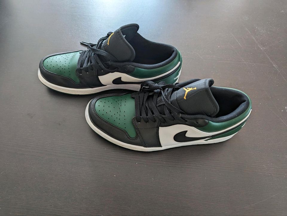 Nike Jordan 1 Low Noble Green 44,5 in Velbert