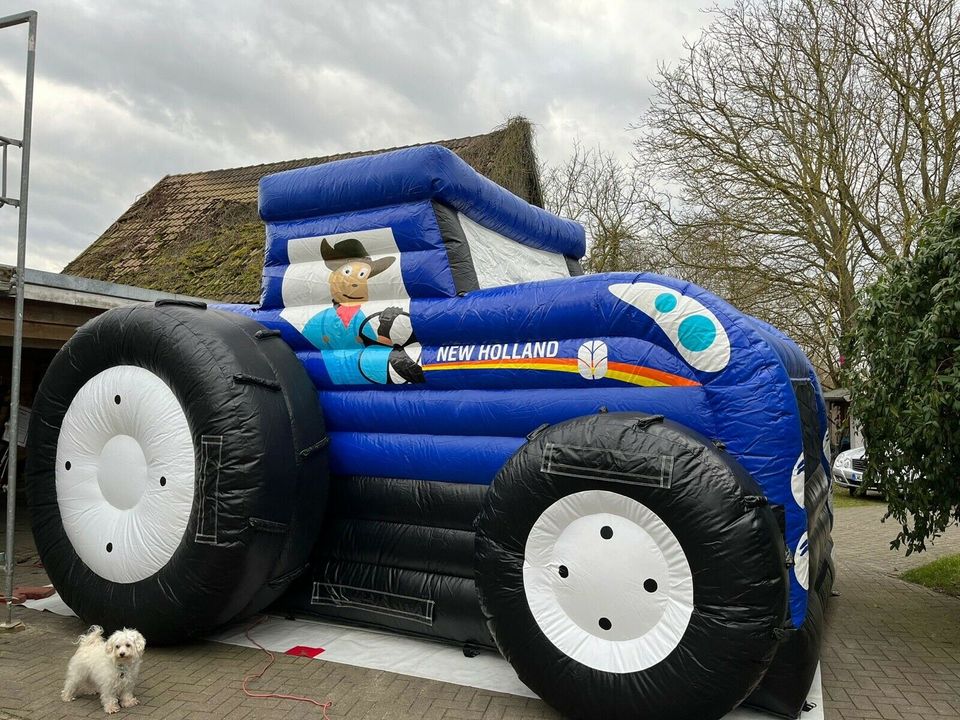 Hüpfburg Motiv „Traktor“ MIETEN - *Hüpfburg zu vermieten* in Zarrentin