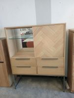 Barschrank Highboard Vitrine Balkeneiche Eisenfüsse 110 cm breit Nordrhein-Westfalen - Heinsberg Vorschau