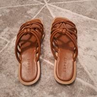 Sandalen Schuhe 39 Braun Neu mıt Etikett Friedrichshain-Kreuzberg - Kreuzberg Vorschau