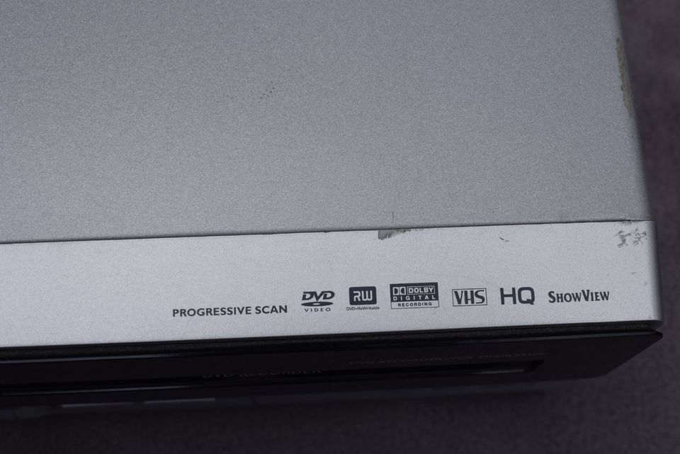 [8247] Philips DVDR 3510V DVD Recorder VCR VHS auf DVD in Hockenheim