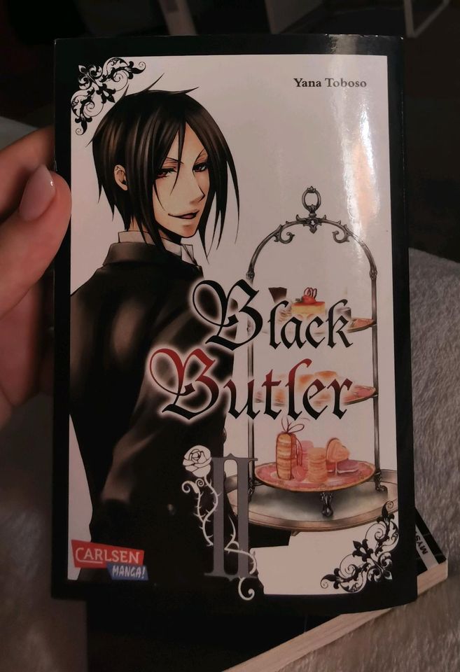 Manga "Black Butler" Band 1-5 in Holzgerlingen