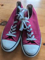 Sneaker rot Nordrhein-Westfalen - Brilon Vorschau
