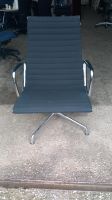 Vitra EA 116 Design Sessel Schwarz Hopsak/Chrom Drehbar Nordrhein-Westfalen - Viersen Vorschau