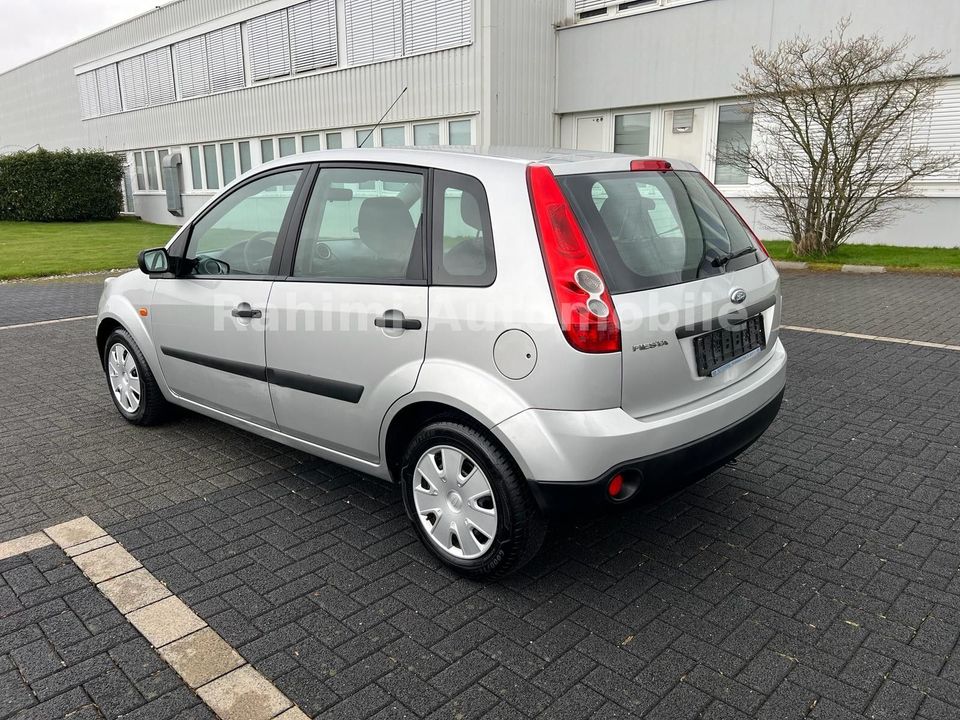 Ford Fiesta Ambiente Klimaanlage  EL: Fensterheber in Mönchengladbach