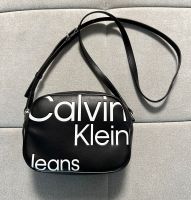 Calvin Klein Umhängetasche**Handtasche**Schwarz/Weiß**Modern**TOP Nordrhein-Westfalen - Bad Salzuflen Vorschau