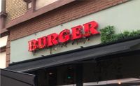 Werbeschild Leuchtreklame Burger Gastronomie auflösung Hessen - Wiesbaden Vorschau
