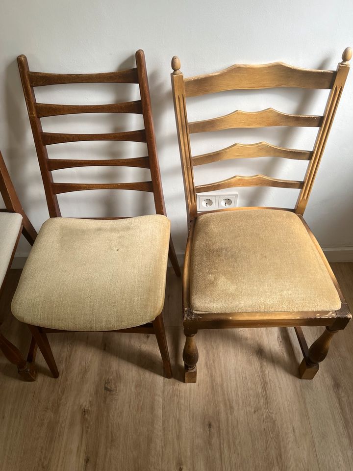 Vintage Stühle in Essen