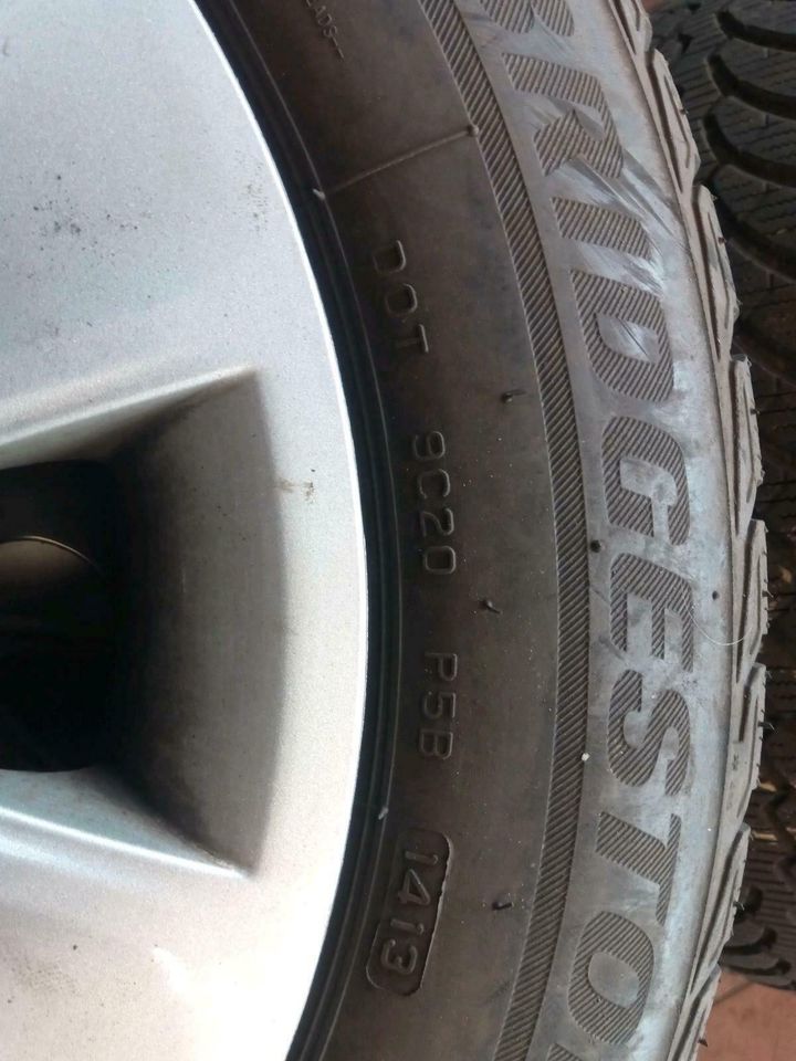 4  Winterräder BMW 3er 205/60R16 Bridgestone Blizzak LM32 mit RDK in Nideggen / Düren