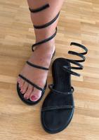 Caryatis Sandalen griechisch schwarz Glitzer Größe 37 München - Schwabing-West Vorschau