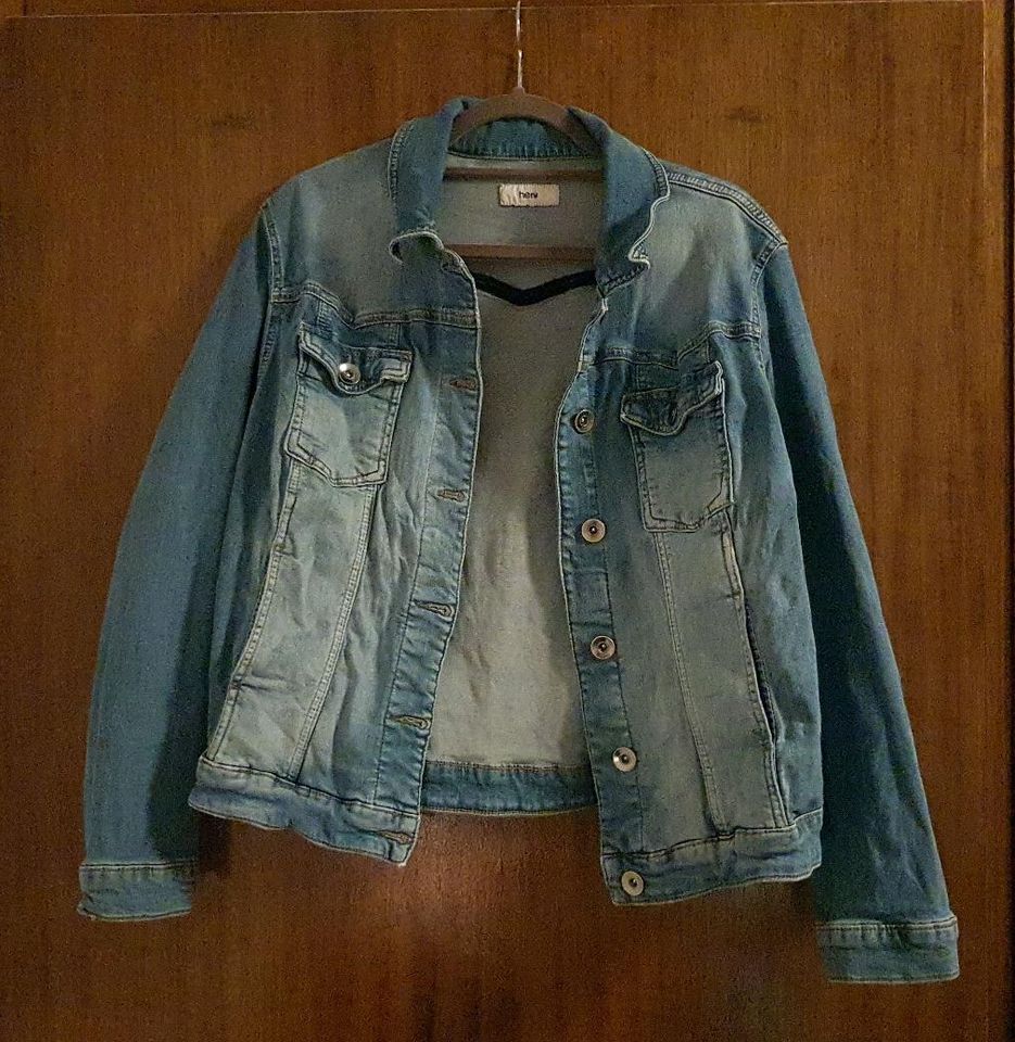 Jeansjacke in Edingen-Neckarhausen