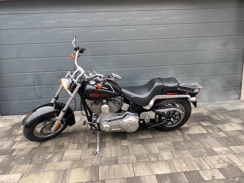 Harley Davidson Softail Standard in Nohfelden