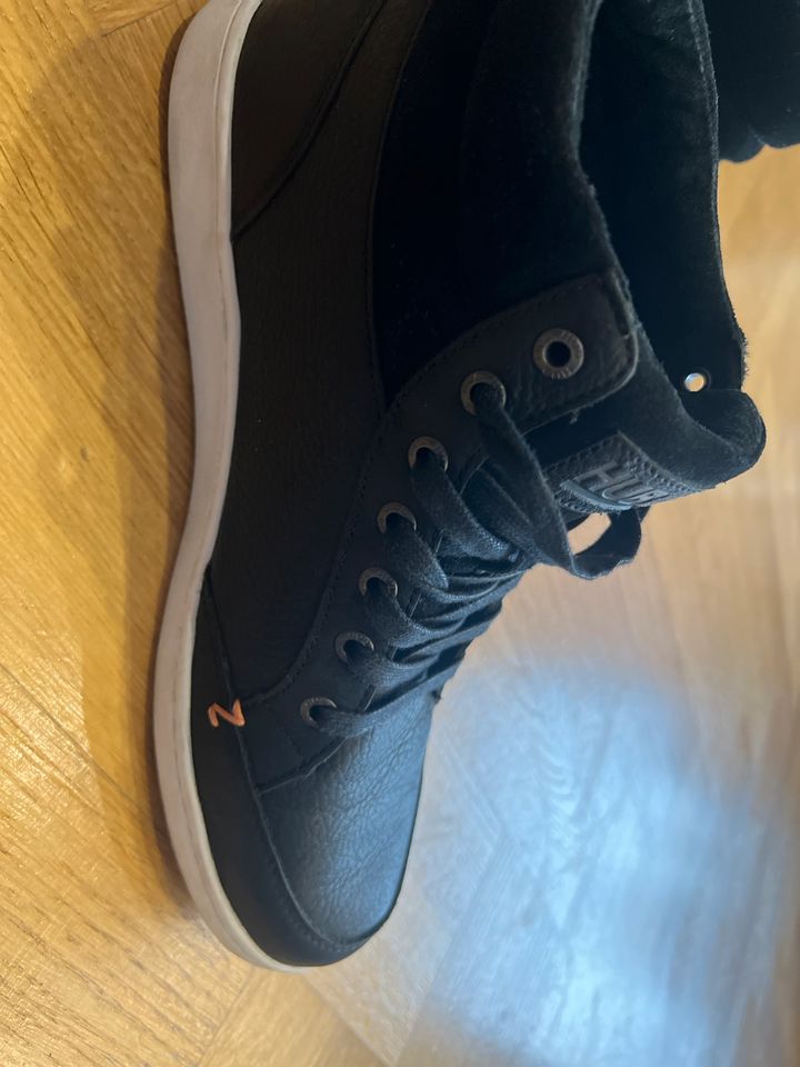 HUB hohe Sneaker schwarz, Gr.43 in Wachtendonk