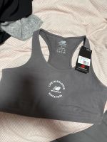 New Balance Bustier mit Life in Balance Print NEU Bayern - Wilhermsdorf Vorschau