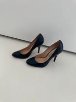Buffalo Leder Pumps, Gr. 38 wie Neu 10cm Stuttgart - Degerloch Vorschau