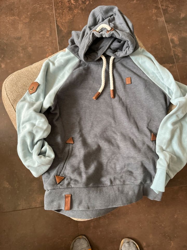 3x Naketano Hoodie Kaputzenpullover Gr L, neuwertig in Lienen