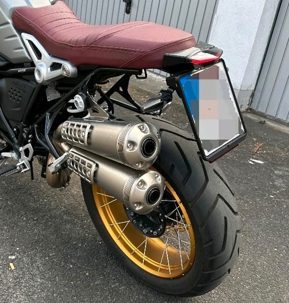 BMW R nineT Scrambler / Urban GS original Auspuff Akrapovic in Frankfurt am Main