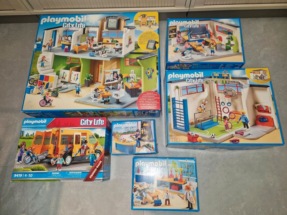 PLAYMOBIL City Life 9453 Große Schule mit 5 Erweiterungen ! in Groß-Umstadt