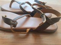 Leder Sandalen hand made / Gr. 38 *NEU & ungetragen Neuhausen-Nymphenburg - Nymphenburg Vorschau